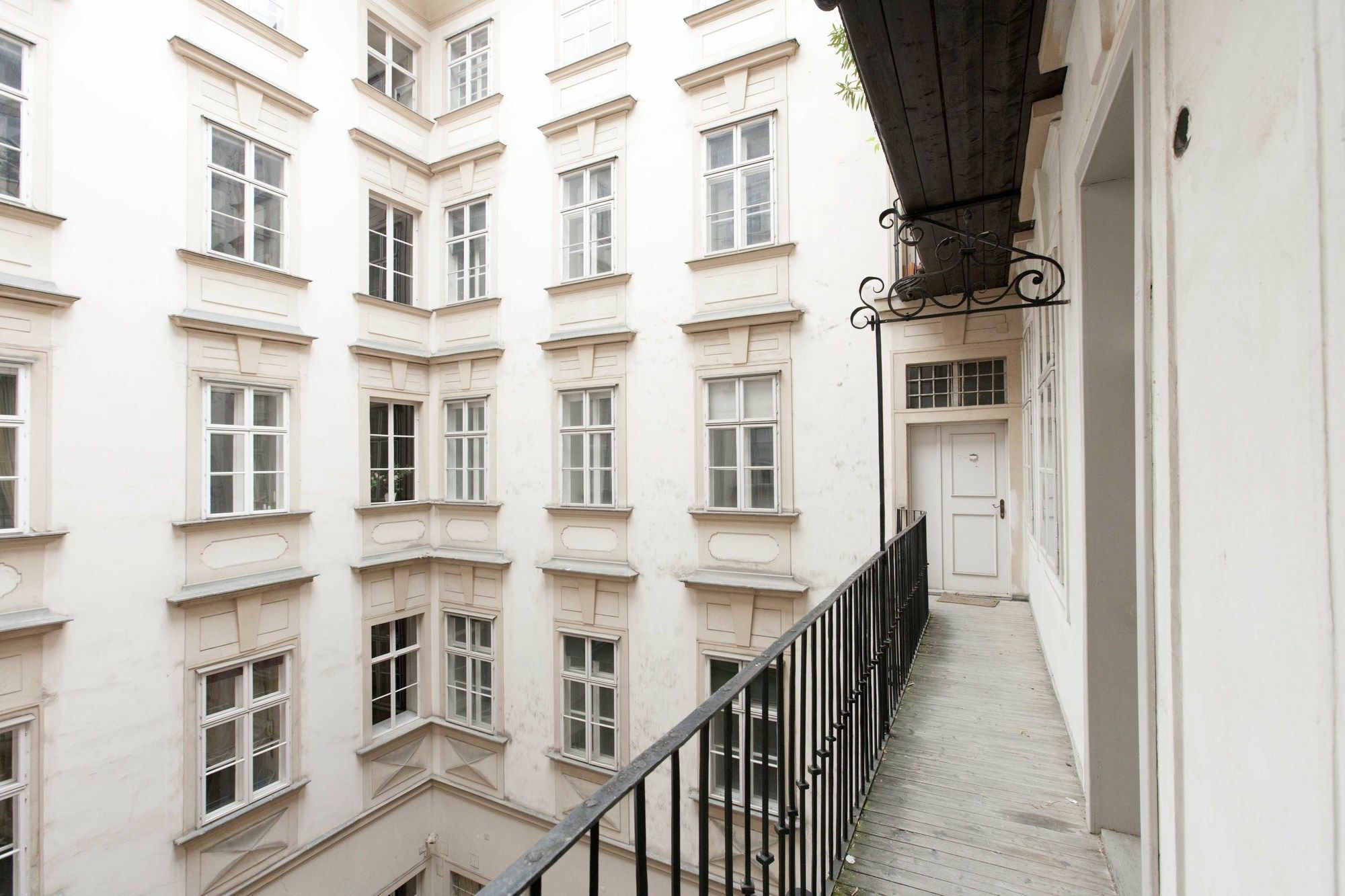 Heart Of Vienna Apartments エクステリア 写真